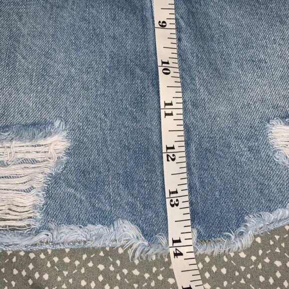 Forever 21 Distressed Denim Mini Skirt Size 26 - Picture 7 of 8